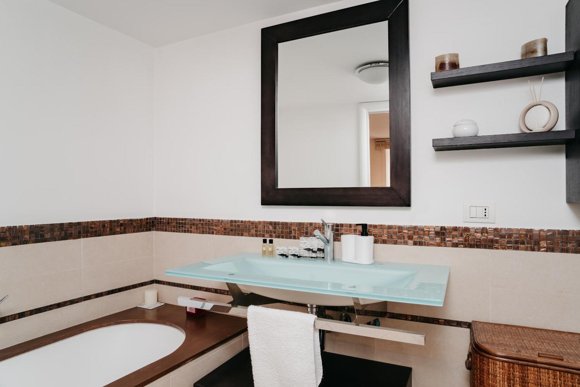 La Casa Dell' Avvocato - Centro Apartamento Nápoles Exterior foto