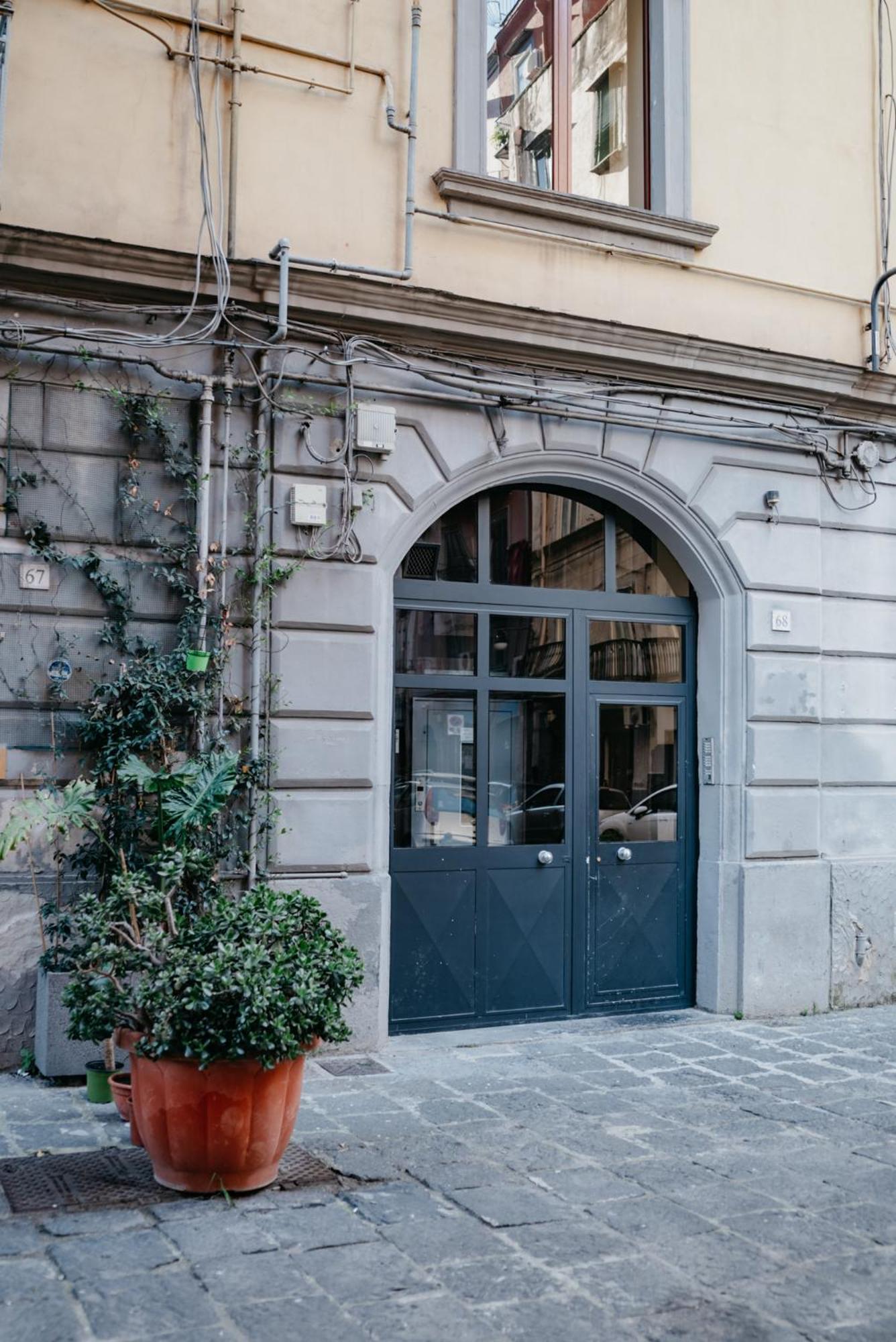 La Casa Dell' Avvocato - Centro Apartamento Nápoles Exterior foto